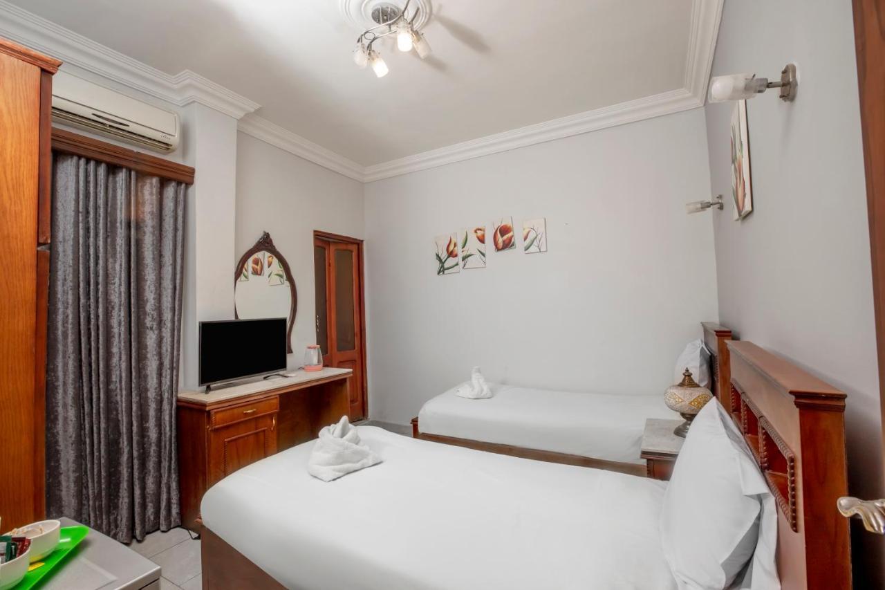 Pyramids Inn Hotel Kafrat al Jabal Exterior photo